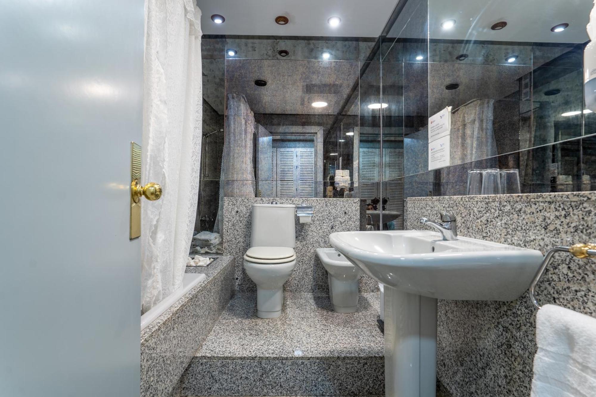 Hotel Balneario De Chiclana Чиклана де ла Фронтера Екстериор снимка